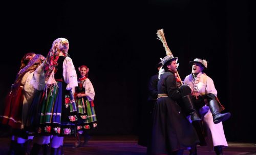 CHLOPI-POLSKI-ZESPOL-FOLKLORYSTYCZMY-Foto-Marcelo-Martins-32