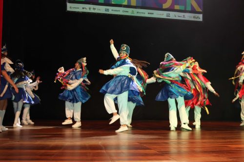 GRUPO-DE-PESQUISAS-E-PROJECOES-FOLCLORICAS-GUARARAS-–-Belo-Horizonte-–-MG-Foto-Marcelo-Martins-49