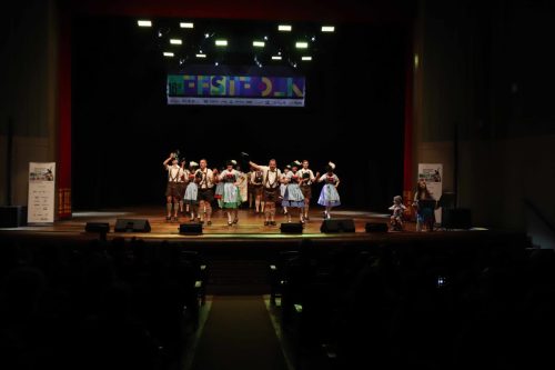 GRUPO-FOLCLORICO-ALPINO-GERMANICO-–-Pomerode-–-SC-Foto-Marcelo-Martins-33
